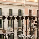 Denali - Stylish Apartment In Center Of Barcelona